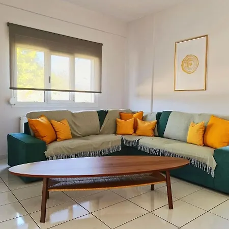 Themis Family Hideaway Трикала