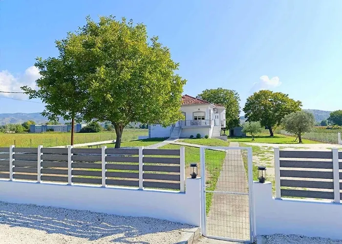 Themis Family Hideaway Vilă Tríkala