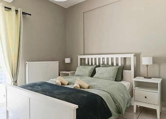 Themis Family Hideaway